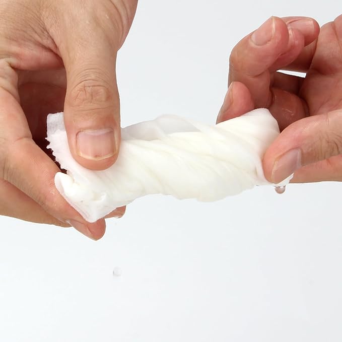 100 Pcs Bird Cage Liner Papers, 20 x 11 inch Non-Woven Gravel Liner Paper for Bird Cage, Disposable Cage Paper Liners Precut Absorbent Bird Cushion Paper Pad Accessories for Parrot Pet Cages