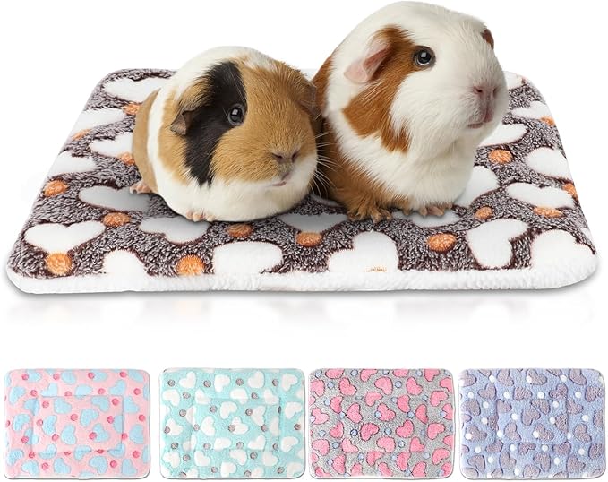 YUEPET 5 Pack Warm Guinea Pig Bed Pads Soft Guinea Pig Sleeping Mats Washable Small Animal Bedding Cage Liners for Indoor Bunny Hamster Squirrel Hedgehog Chinchilla Ferret Heart Pattern（12.5''*10.8''）