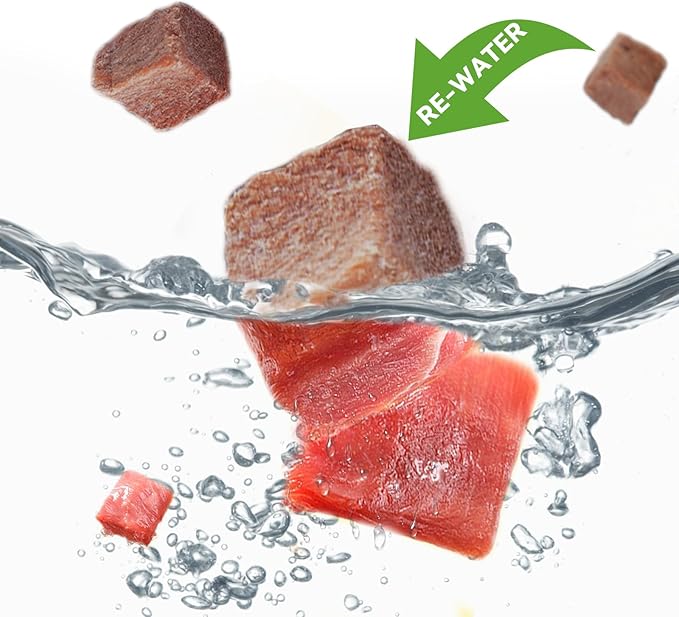 OPET Freeze Dried Cat & Dog Treats,Single Ingredient High Protein Grain Free Crunchy Cat Treats，Healthy Training Treats（Duck, 1.59 oz）