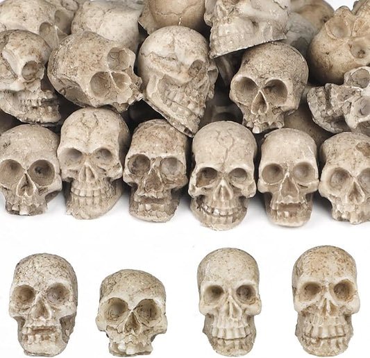 Uniclife 20 Pcs Halloween Mini Skull Decorations, Halloween Fish Tank Decor, Realistic Resin Mini Skulls Figurines for Party Crafts Bar Home, Vase Fillers, Miniature Skeleton Head Table Decor