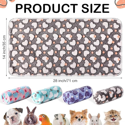 Tudomro 8 Pcs Guinea Pig Bedding Cage Liners Bulk Waterproof Blankets Small Animal Flannel Throw Bedding Absorbent Reusable Pet Pee Sleep Mat Pad Cover for Hamster Ferret (Heart,14 x 28 Inch)