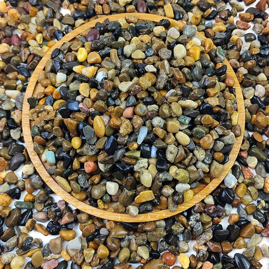 10LB Pea Gravel for Landscaping,1/4 Inch Aquarium Gravel. Decorative River Rocks for Fish Tank Succulent Vase Cactus Bonsai Plant Soil Cover and Outdoor Landscaping Rocks