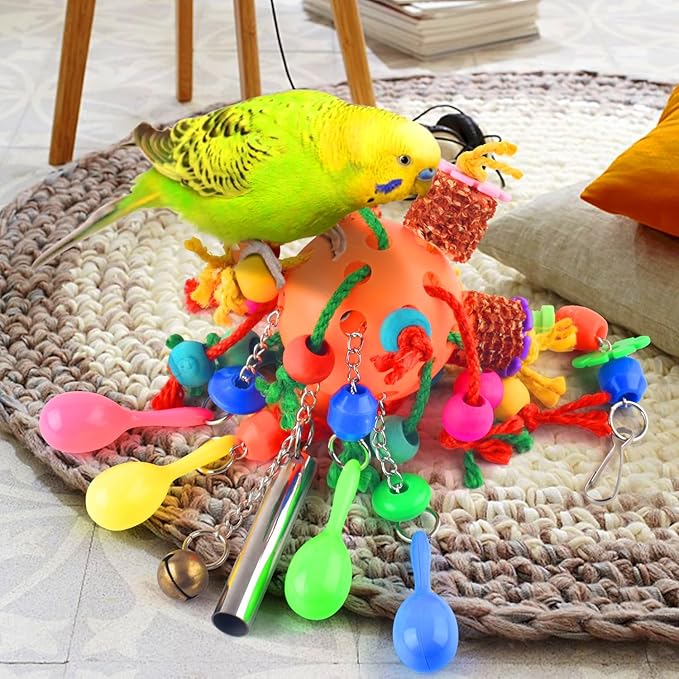 KATUMO Bird Toys, Parrot Toys Parakeet Foraging Shredder Hanging Toys Bird Ball Treats for Conure Mini Macaw Cockatiel Lovebird Small-Medium Birds